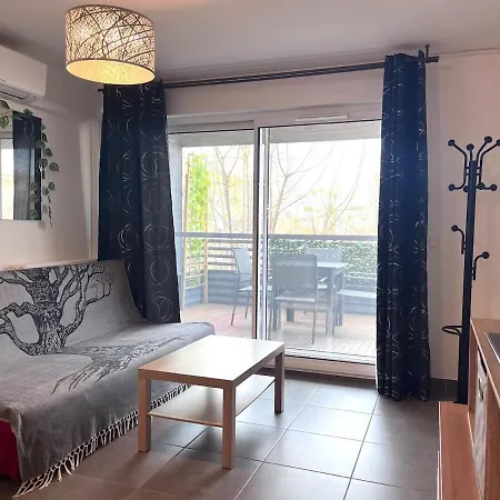 Bel Avec Terrasse En Bord De